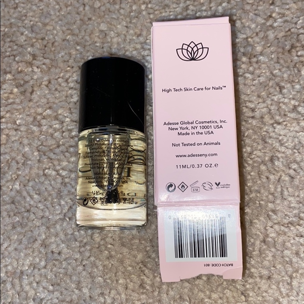 ADESSE Nail treatment - Picture 2 of 3